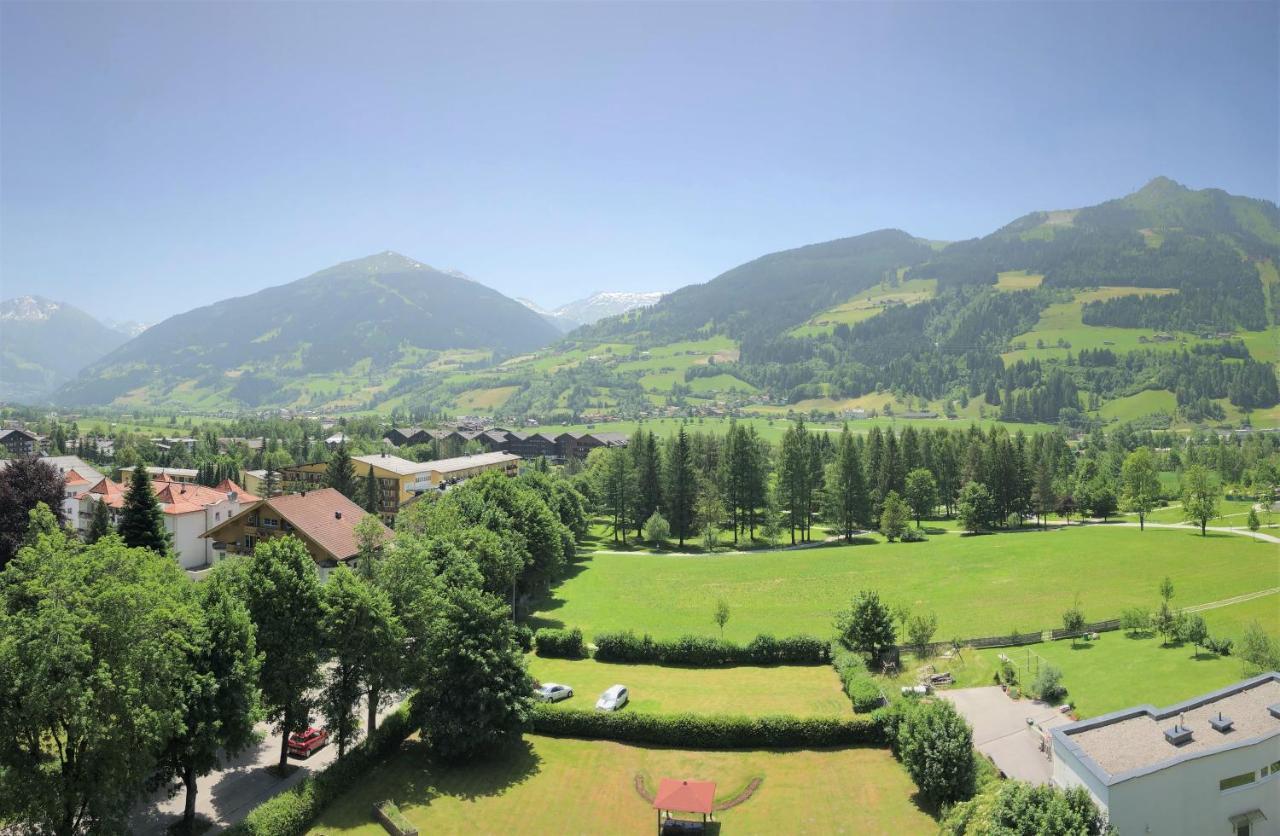 Hotel Germania Gastein - Ganzjaehrig Inklusive Alpentherme Gastein & Sommersaison Inklusive Gasteiner Bergbahnen Bad Hofgastein Exterior foto